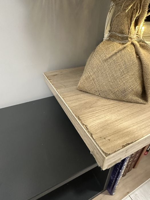 Напольная полка / тумба для телевизора