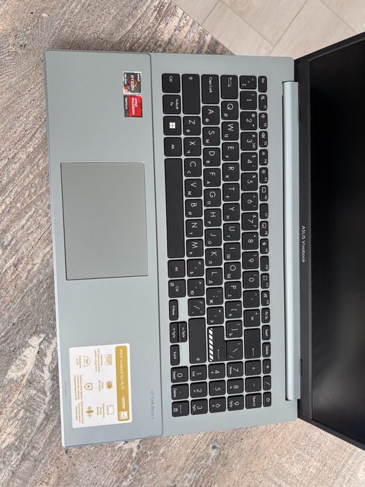 Ноутбук  ASUS E1504FA