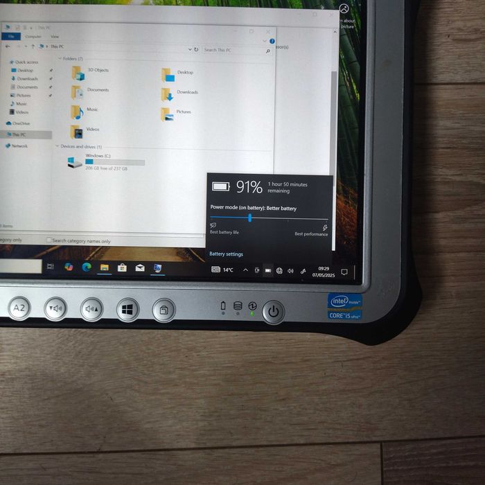 Panasonic 10.1" ToughPad FZ-G1 Win 10 pro tablet 8gb ram 256 ssd