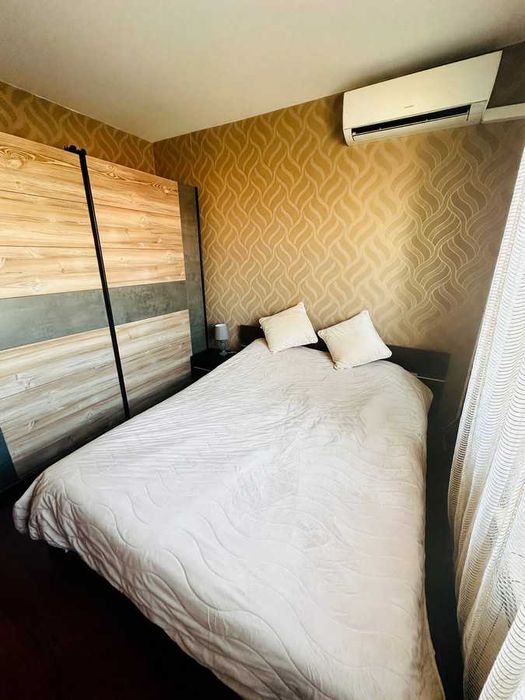 Дава се под наем Тристаен апартамент в София, Център - 90 кв.м за 660 € - Снимка #2