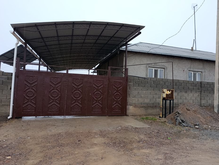 Сарыағаш, Береке ауылы-4 бөлмелі үй 12 соттық,үлкен навес+әдемі тапчан