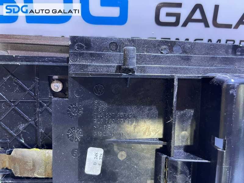 Scrumiera cu Bricheta Bord VW Touareg 7L 2003 - 2010 Cod 7L6857961C [L8206]