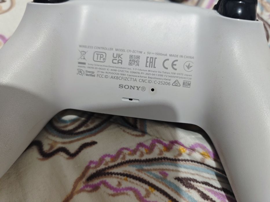 Продам геймпад Dualsense PS5