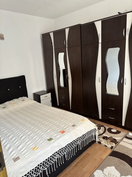 Ofer spre inchiriere apartament