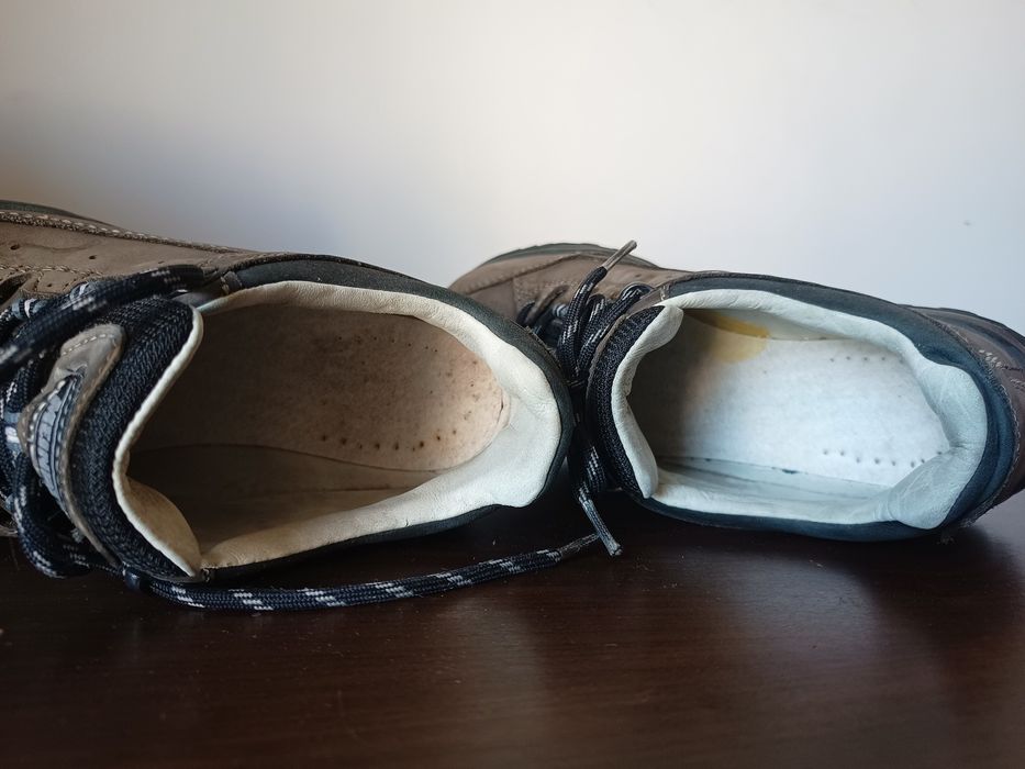 Vând ghete Meindl nr.37