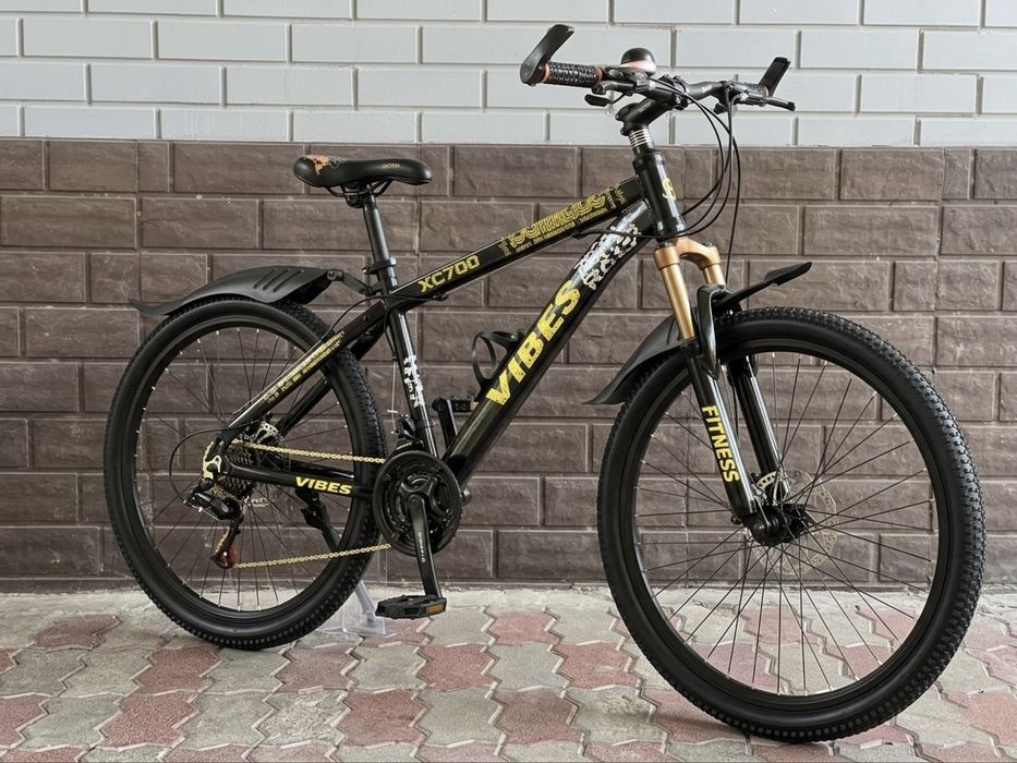 Велосипед YIBAO XTC703.