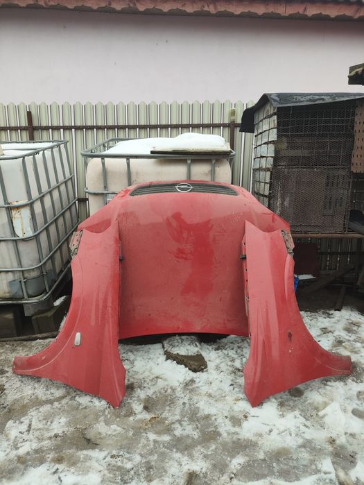 Vând piese Opel Astra g