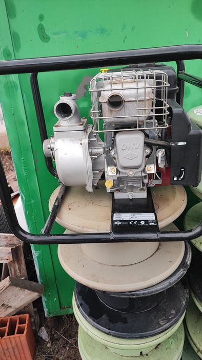 Помпа водна  бензинова Briggs & Stratton