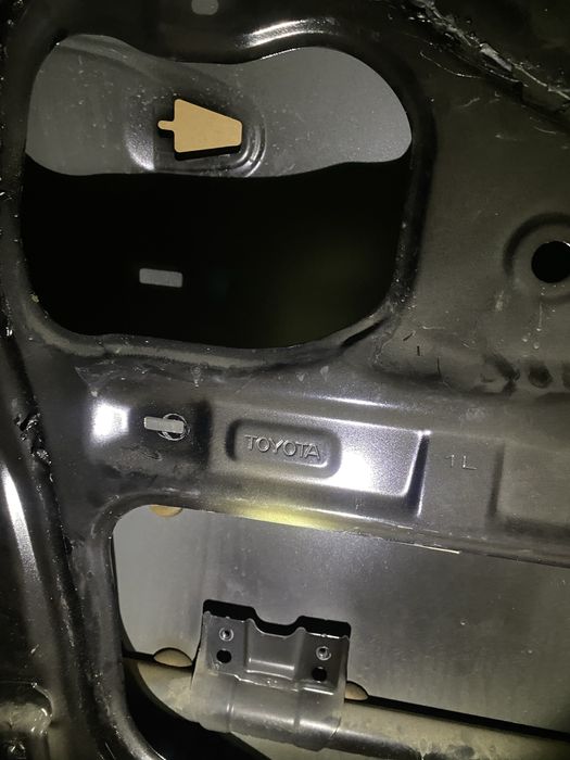 Продам дверь на прадо 150