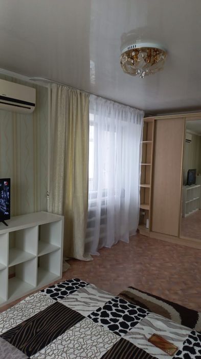 Продам 1 центр . Район. Маг Буратино.