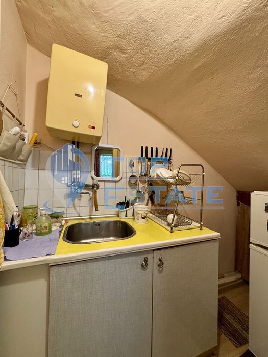 Продава се Къща в Горна Оряховица - 102 кв.м за 960 €/кв.м - Снимка #3