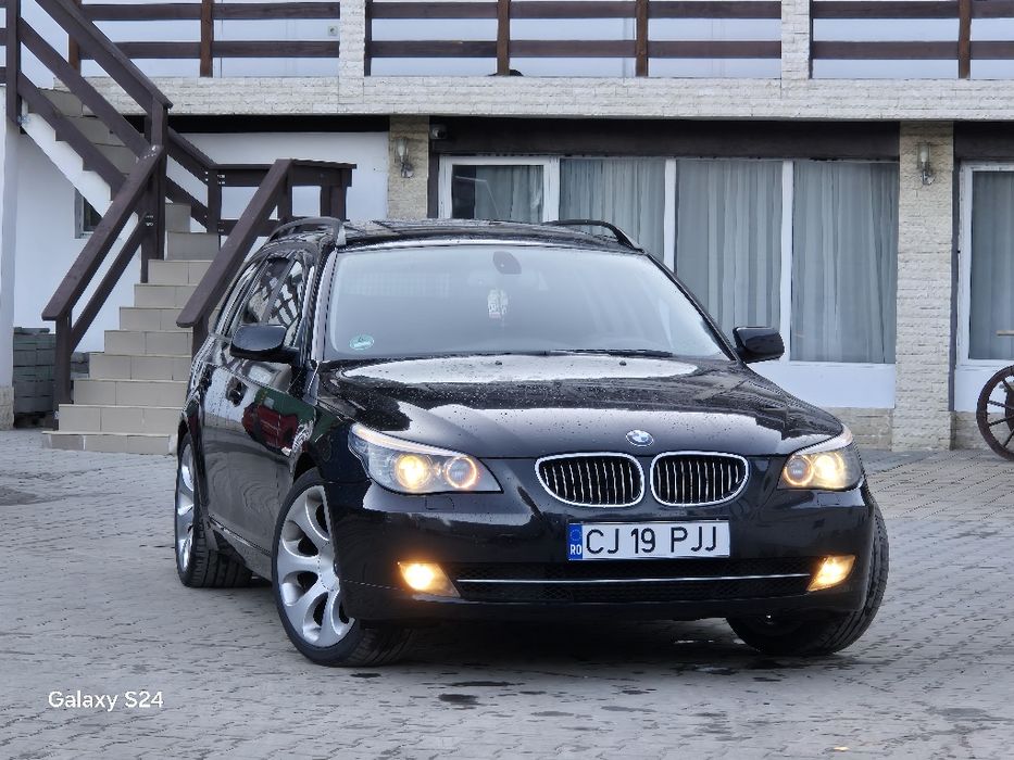 Bmw Seria 5 E61 530D 235 CP