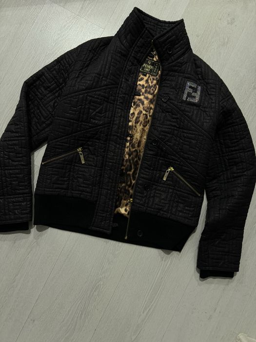 Fendi куртка