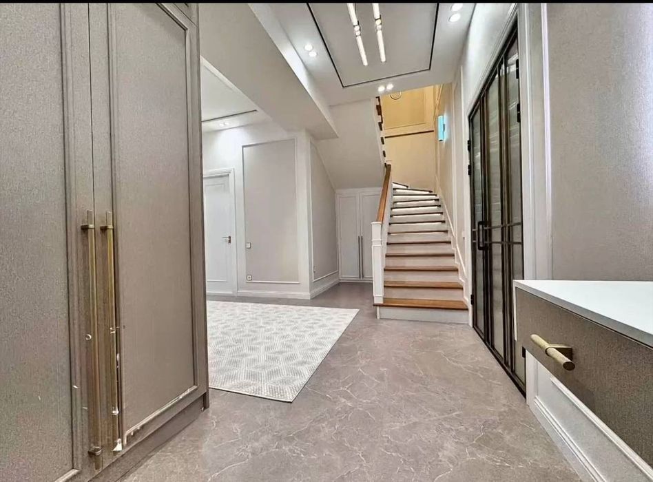 Квартира 5 ком ЖК Parisien, 179м² Яккасарайский район, улица Мукими