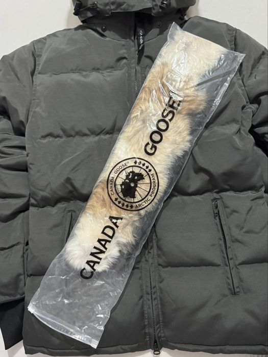 Canada goose Chelsea Parka Size L/M