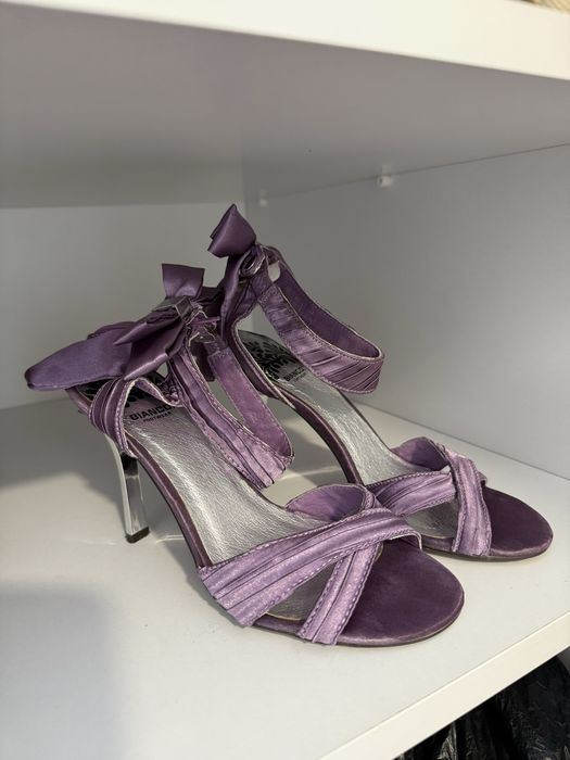 Официални токчета