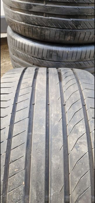 Anvelope 285 40 R22 VARĂ 255 265 275 R21 30 35 R20 295 315 325 GLE