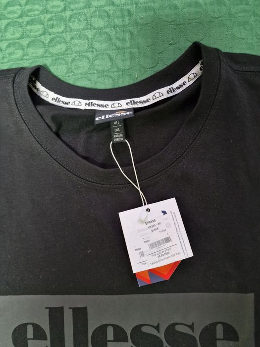 Тениска ellesse.