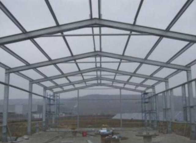 Vand hala metalica completa sau doar structura metalica