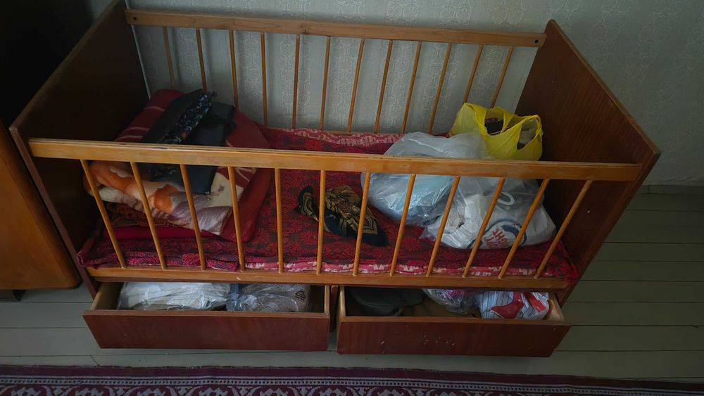 Детско дървено легло / кошара