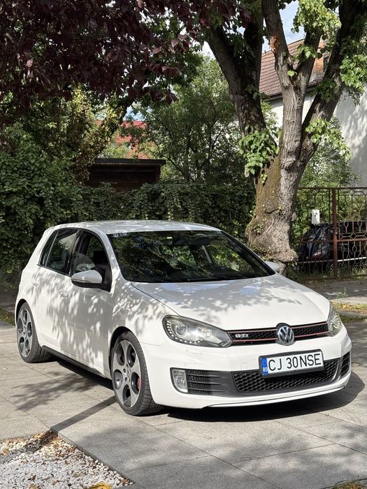 VOLKSWAGEN Golf 2012 — imagine 2