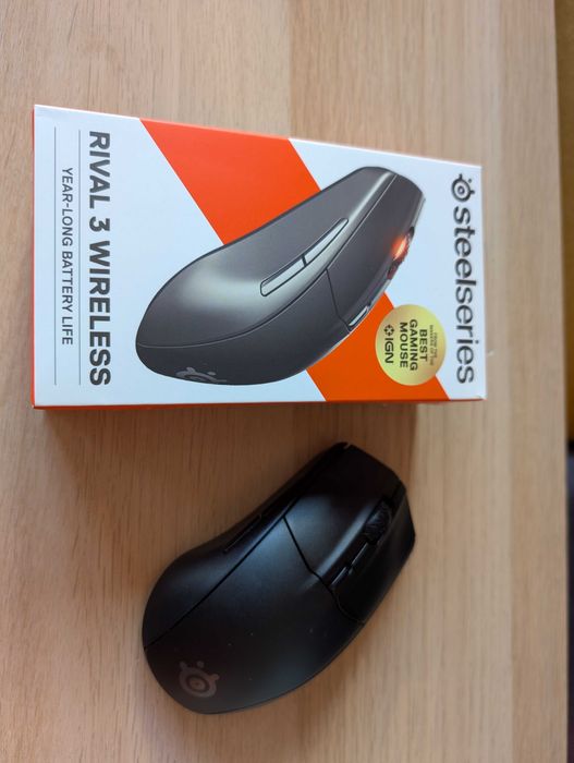 Безжична мишка SteelSeries Rival 3
