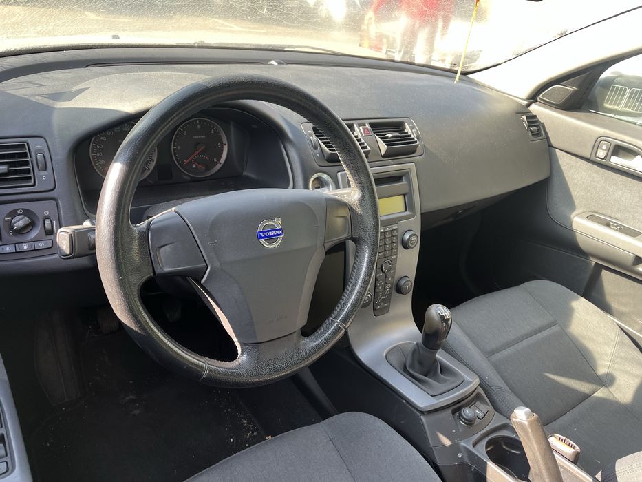 Volvo S40 2.0HDI на части