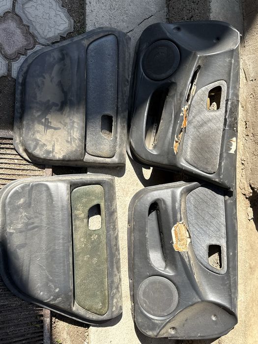 Дверные карты Toyota Carina ED. Toyota Exiv. Обшивки дверей.