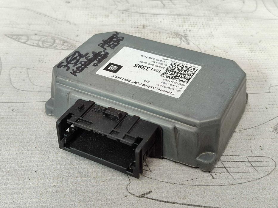 Modul convertor alimentare Opel Astra K COD: 13513595 2019 / [2015-2021] / (5G3)