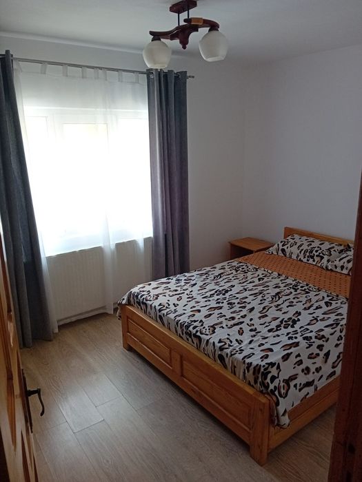 Apartament 2 camere de vânzare Tg Jiu