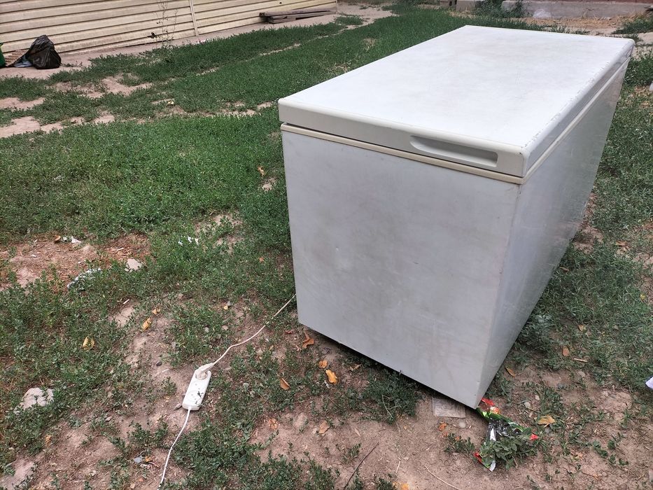 Морозильник Бирюса 330 Л