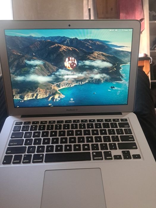 MacBook Air 2013 ortalarida chiqan holati zor