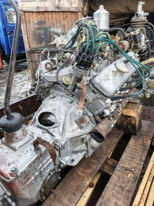 Двигатель с КПП с хранения.