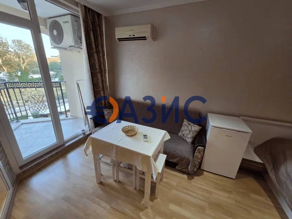 Продава се Едностаен апартамент в к.к. Слънчев бряг - 34 кв.м за 900 €/кв.м - Снимка #7