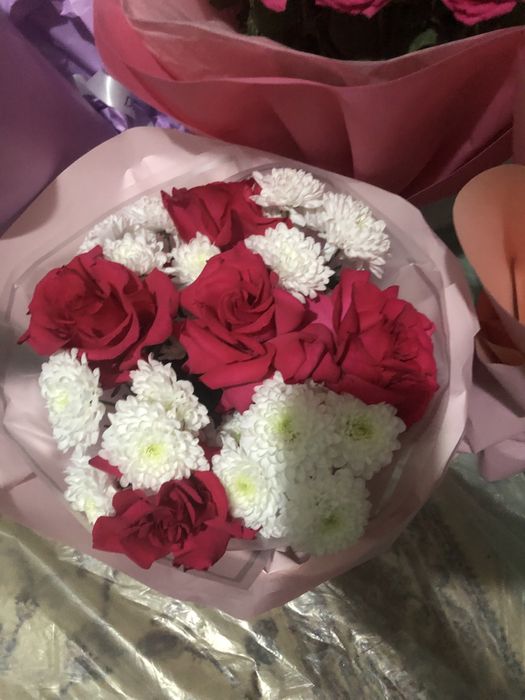 Цветы роз распродажа