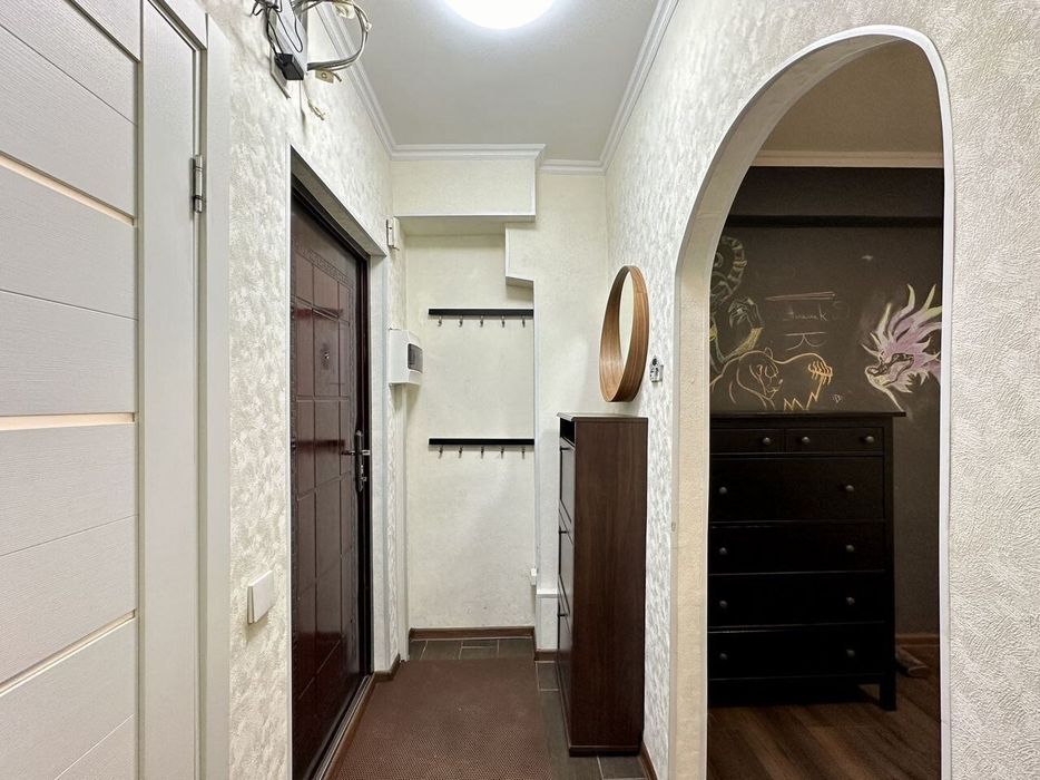 Сдам 2 комн квартиру Абая д.3