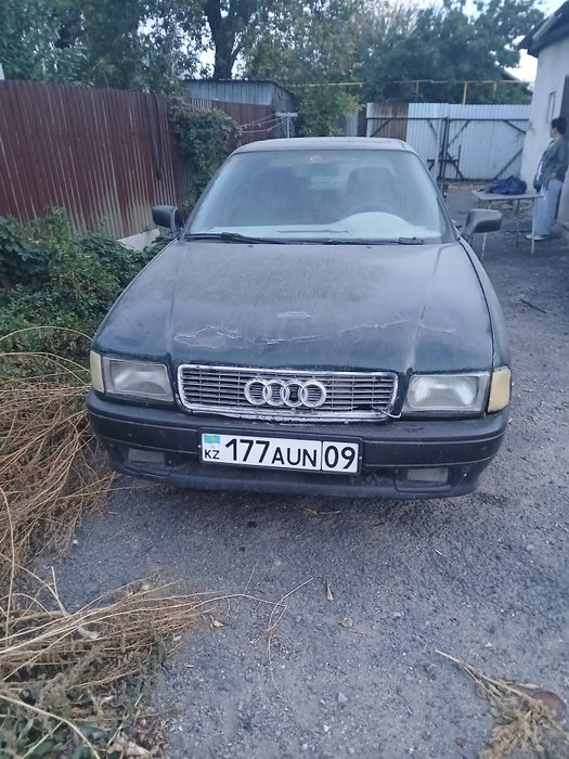 Продам ауди б4 на ходу