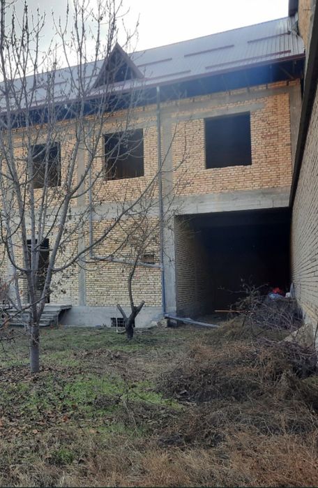 Срочно  Уй  сотилади