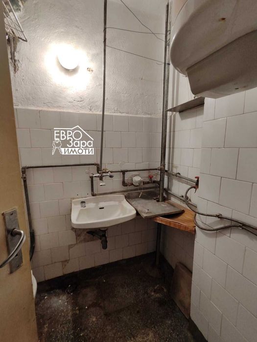 Продава се Едностаен апартамент в Казанлък - 21 кв.м за 1405 €/кв.м - Снимка #3