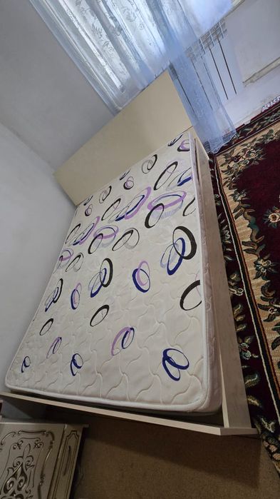 Продам кровать двуспальная