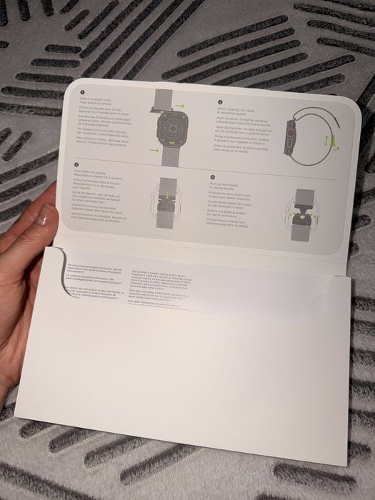 Curea Apple watch milanese loop