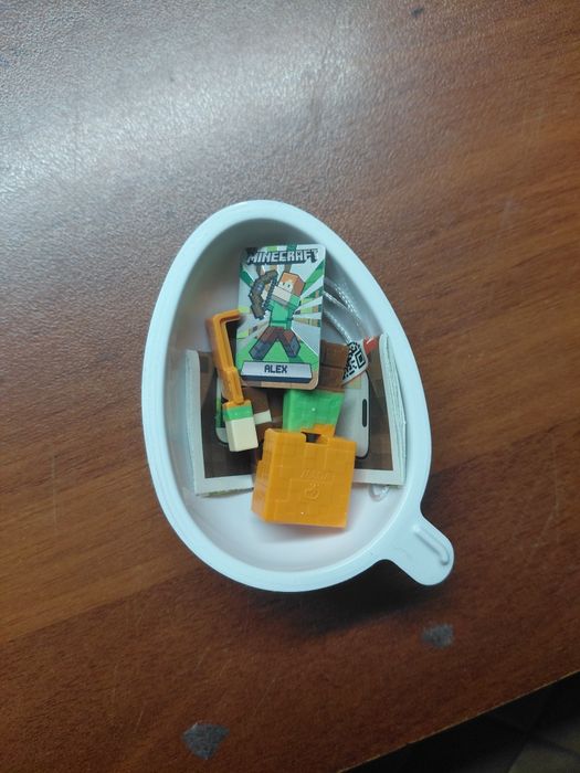 продам kinder joy Minecraft