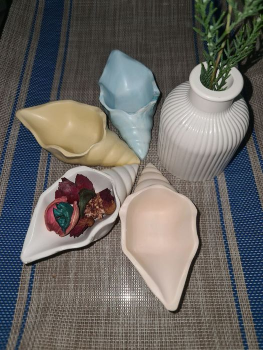 Элементы декора продаются