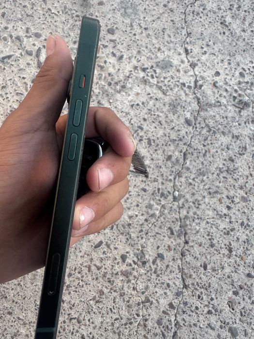 Iphone 13 без ремонт 81 акб