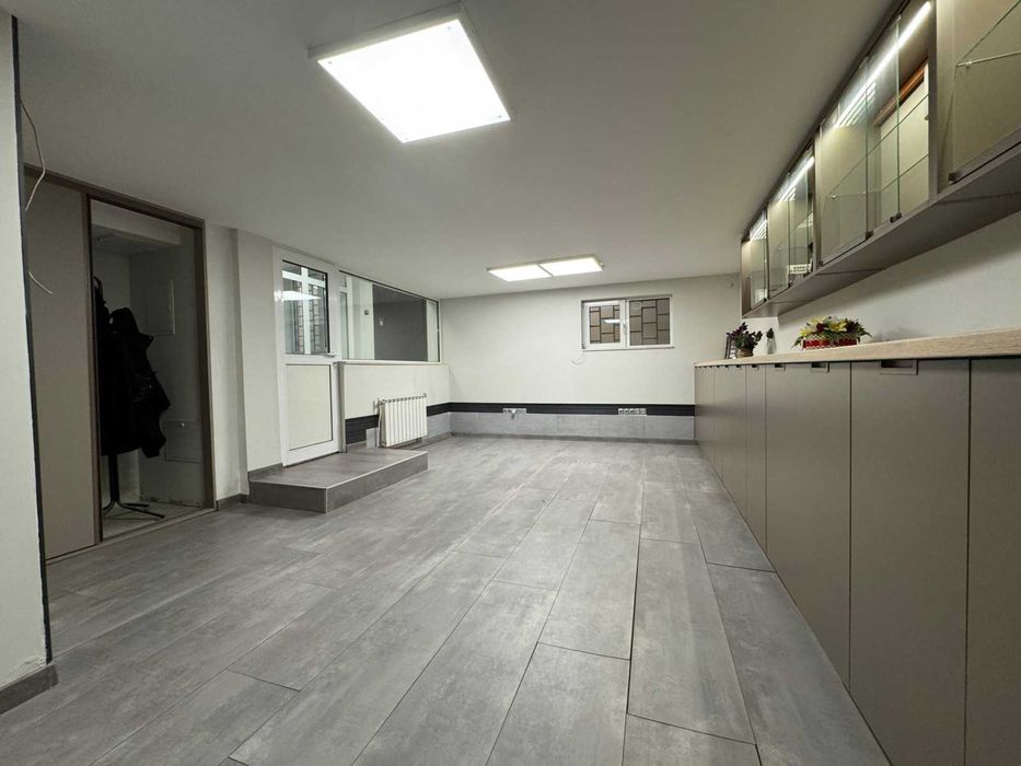 Продава се Офис в София, Лагера - 75 кв.м за 2200 €/кв.м - Снимка #1