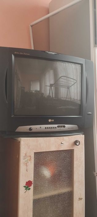 Продается Телевизор LG в хорошем состоянии
