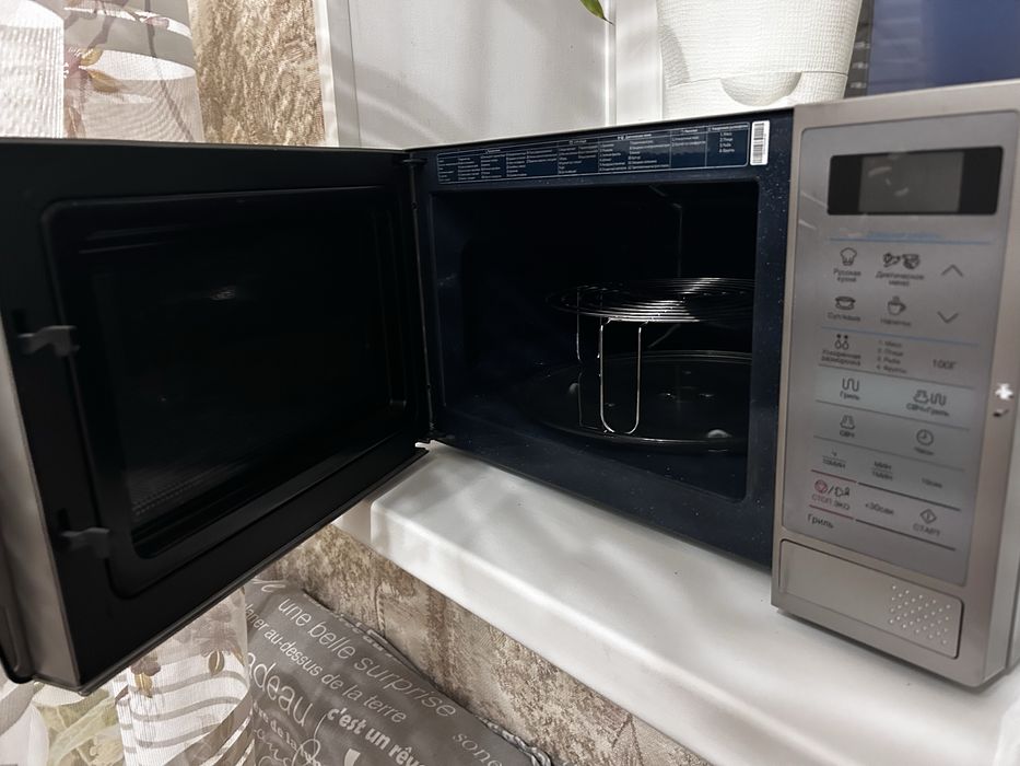 Микроволновая печь Samsung