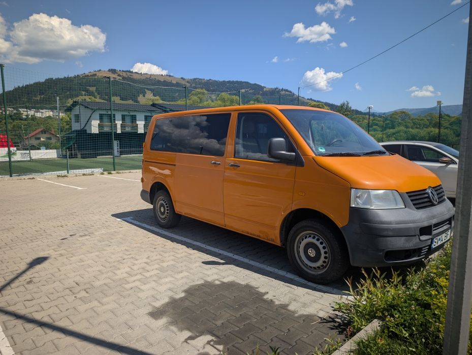 Microbuz Volkswagen t5 8+1