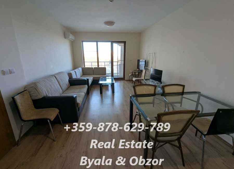 Тристаен апартамент с морска гледка + паркоместо в подземен гараж