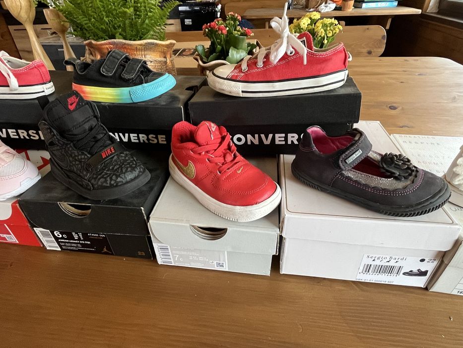 Детски маратонки и обувки